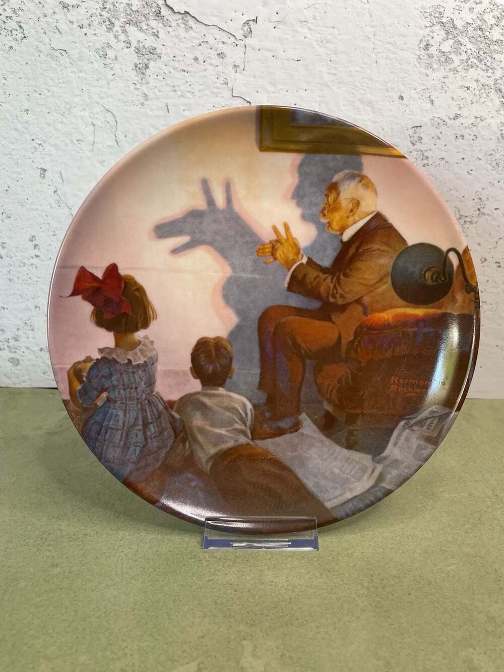 Edwin M. Knowles Norman Rockwell The Shadow Artist Collector Plate
